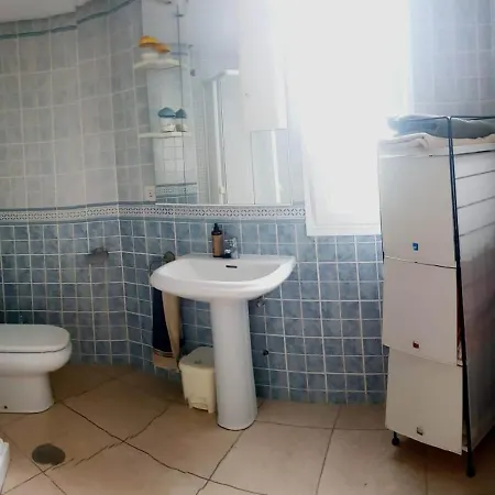 Apartment 2-bedroom Near And Golden Mile *