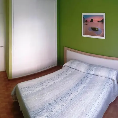 2-bedroom Near And Golden Mile