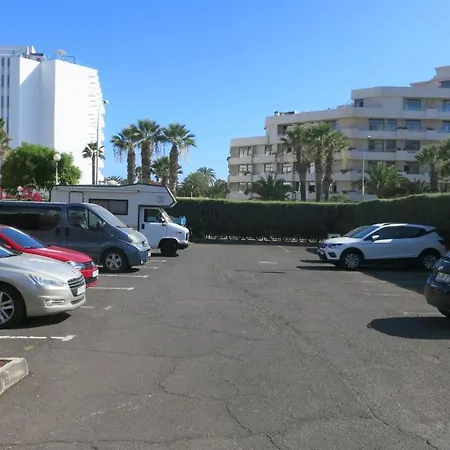 Apartment 2-bedroom Near And Golden Mile Playa de las Americas (Tenerife)