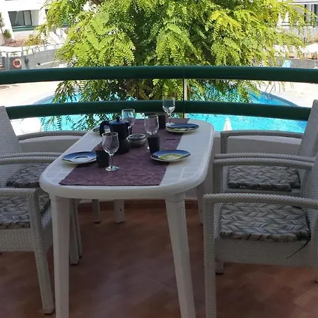 2-bedroom Near And Golden Mile