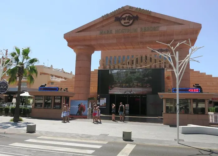 2-bedroom Near And Golden Mile *